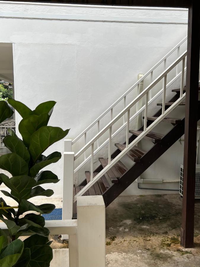 Sawaddeethaweesuk At Kohlarn Apartman Kültér fotó