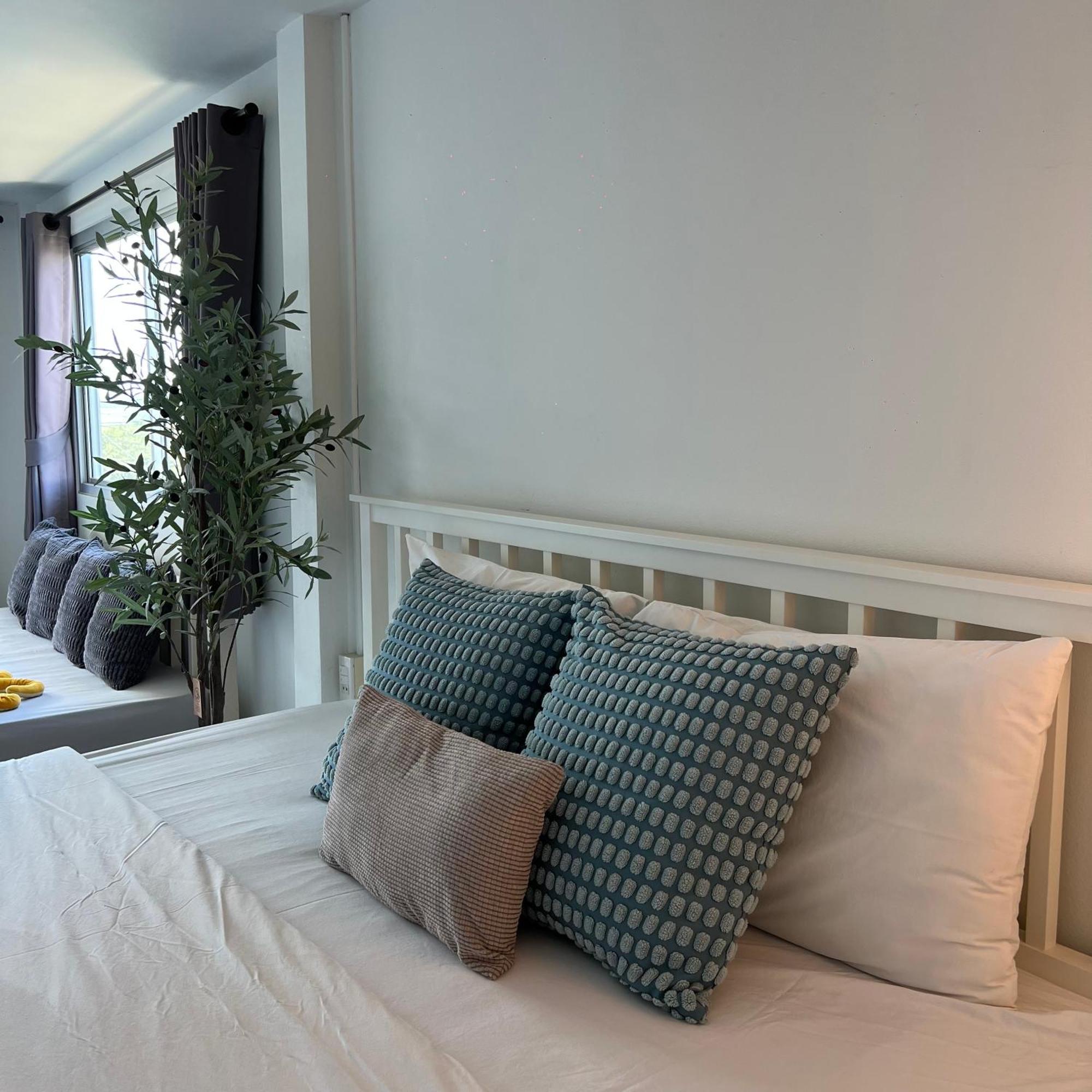 Sawaddeethaweesuk At Kohlarn Apartman Szoba fotó